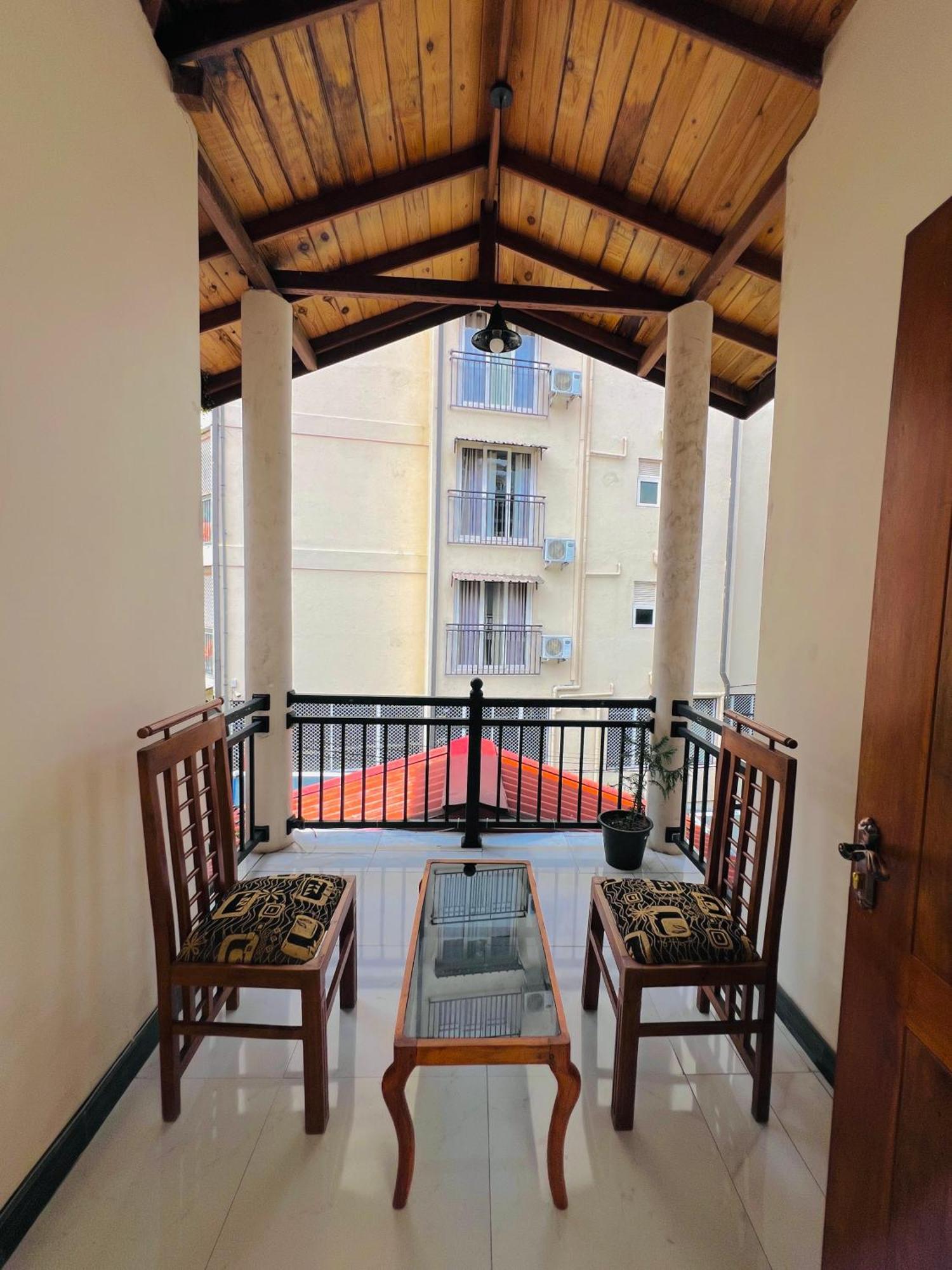 Malwaththa Mount Villa Канди Экстерьер фото